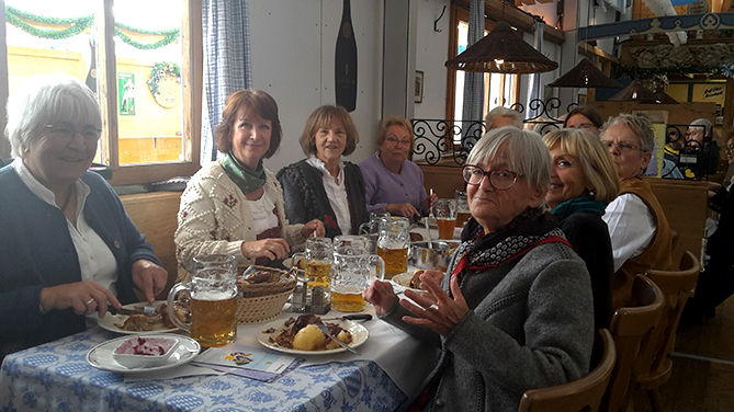 die Wohnfrauen auf der Wiesn