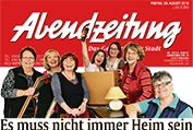 Abendzeitung Cover vom 28.8.2015 mit den Wohnfrauen vom Förderverein Nachbarschaftlich leben für Frauen im Alter