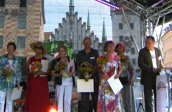 Selbsthilfetag 2013, München dankt mit Auszeichnung für Christa Lippmann